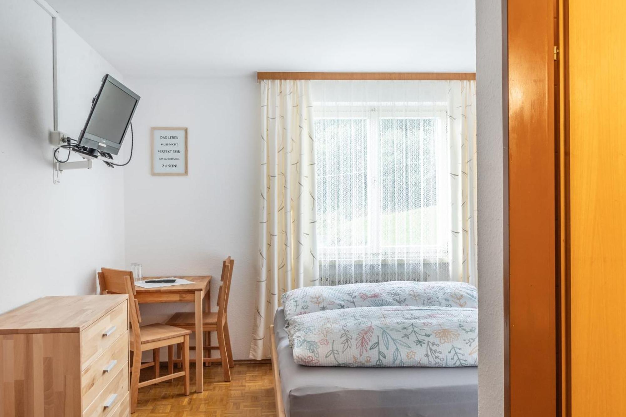 Pension Stein Göfis Екстериор снимка