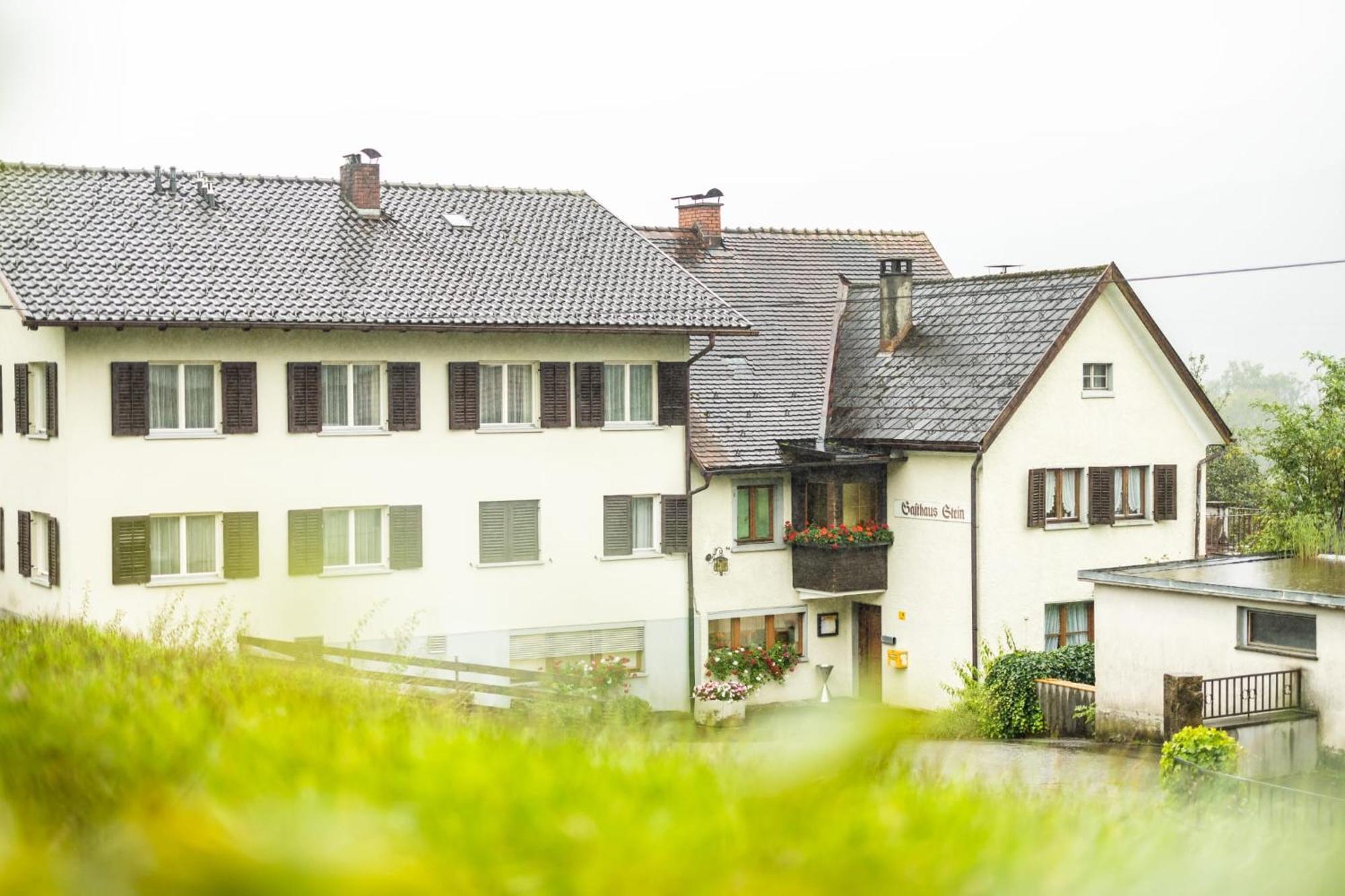 Pension Stein Göfis Екстериор снимка